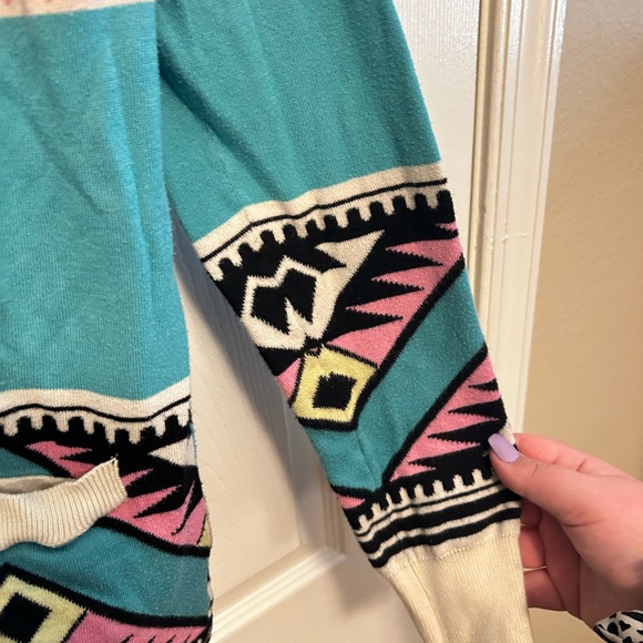 Size L Nollie Cardigan - Picture 3 of 4